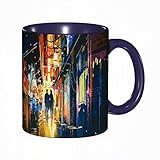  DHAEY Mug porcelaine fine Couple marchant dans une ruelle avec des lumières colorées,peinture numérique Mug humour pour collègue, amis, copains, frères et soeurs Mug original avec