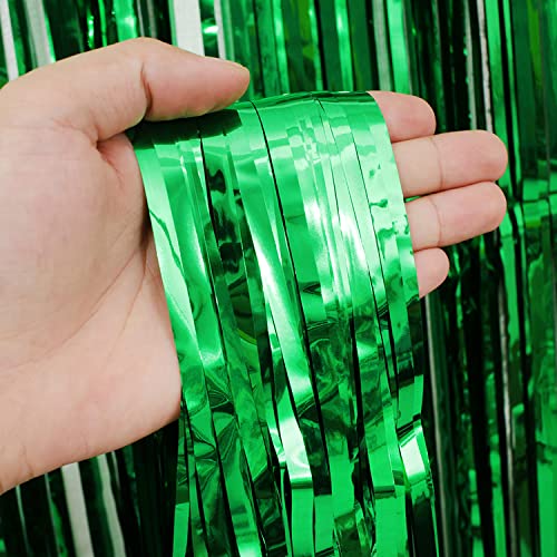 3 Pack Christmas Tinsel Foil Fringe Curtain 8x9.84 Ft Backdrop Curtain Red White Green Streamers for Christmas Fiesta Mexican Italian Birthday Baby Show Party Decorations