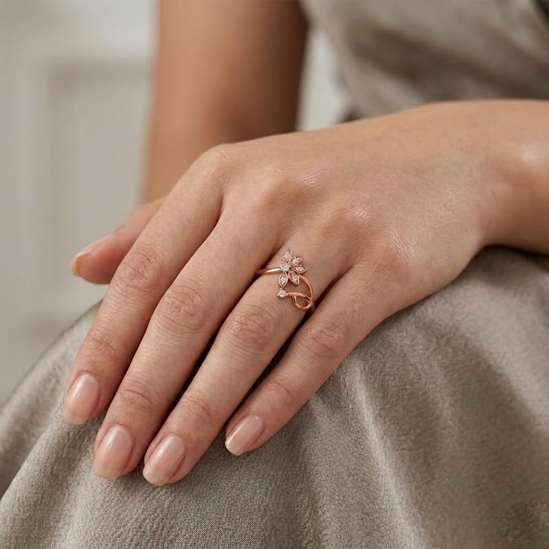 Image of DISHIS 18K(750) /14K(585) Rose Gold Diamond Flower Ring for Women
