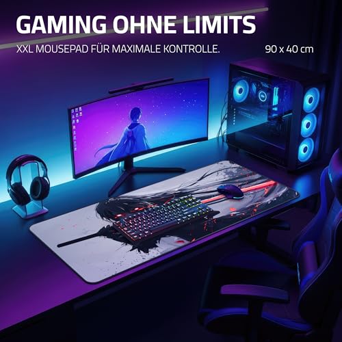 RISOKA® XXL Gaming Mauspad 900x400 - Vernähte Kanten & wasserabweisend - Anime Mousepad für Gamer & Büro - großes Maus Pad & Schreibtischunterlage - Mouse Mat Setup & PC
