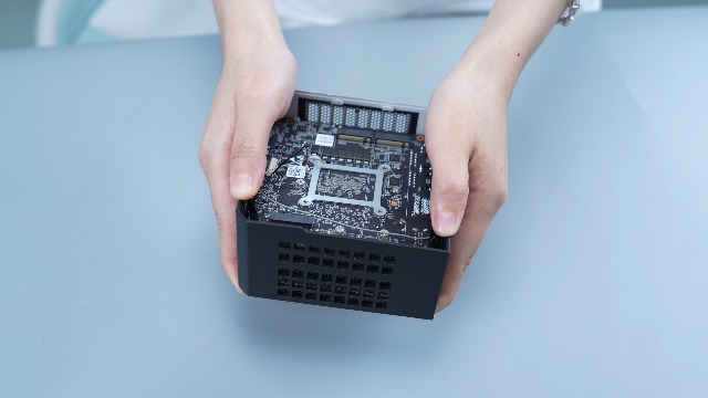 Amazon.co.jp: GMKtec ミニPC M8 AMD Ryzen 5 PRO 6650H 【Ryzen 7