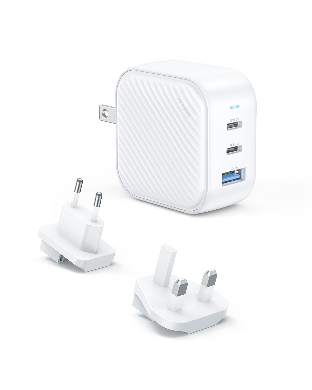 Cargador Innostyle Mini Cube GAN 65W, 3 Puertos USB-A y USB-C, Carga Rápida, Viaje, Enchufe Switch-and-go, Compacto y Eficiente, Compatible con iPhone, Galaxy, iPad.