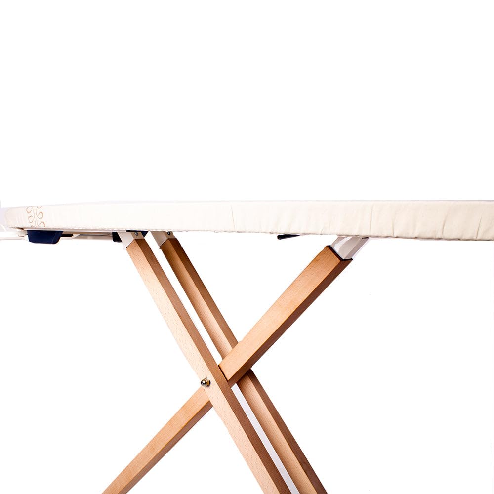 Table à Repasser Taiga en Bois Massif 130x47 cm Hauteur réglable jusqu'à 95 cm avec Repose-Fer et Support Centrale Vapeur