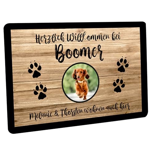 Crealuxe Fußmatte personalisiert - robuste, rutschfeste Fussmatte für Außen & Innen - waschbar - Fußabtreter Türmatte für aussen & an der Haustür - 60x40cm - Hund/Katze mit Foto und Namen (Holzoptik)