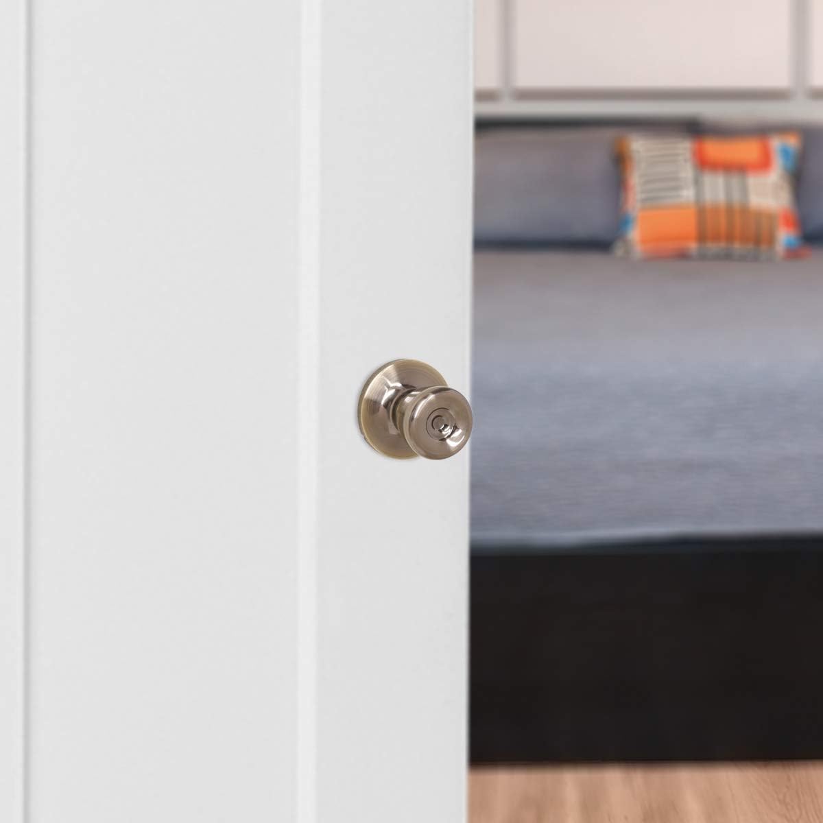 Amazon Basics Closet Door Knob, Bell, Antique Brass
