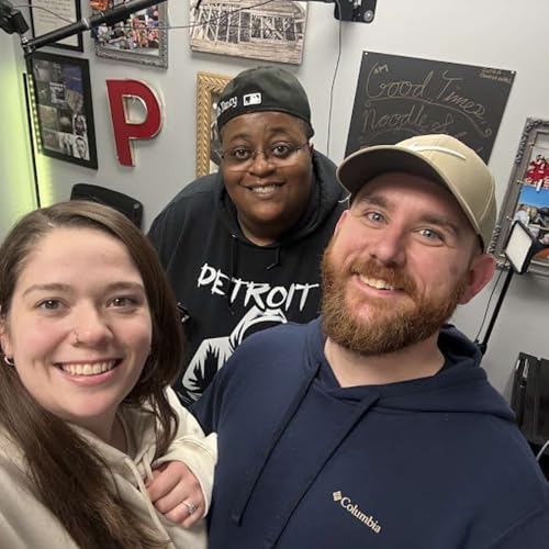 #28 - Mo Yancy Talks About Starting Stand-Up, Coming Out, and Actual Circle Jerks