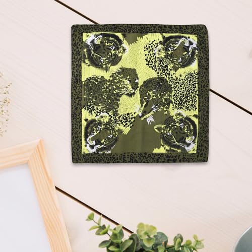 Leopards Print Headscarf Fashionable Women Handkerchief Trendy Headbands for Casual Wear3