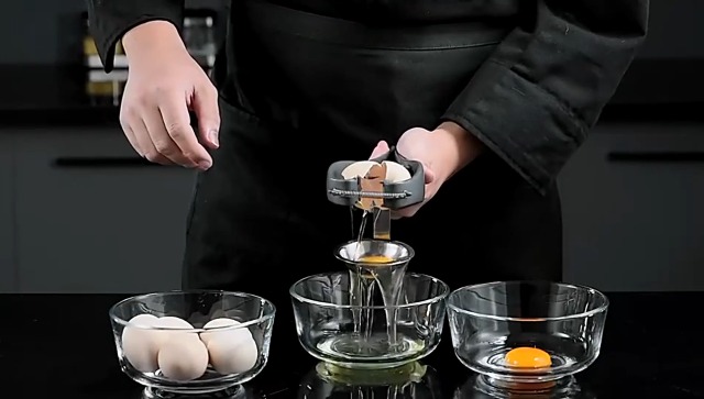 Watch Egg Cracker, Stainless Steel Egg Separator, Professional