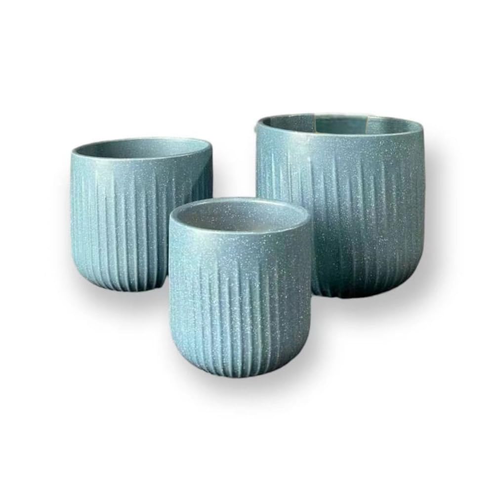 Vase en céramique au design minimaliste et finitions soignées pour maison chic