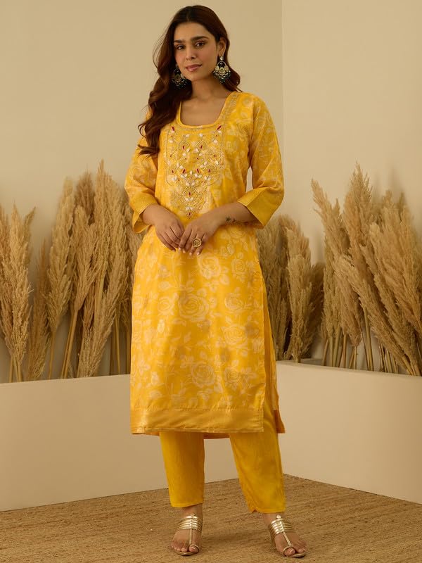 Image of VredeVogel Women's Embroidered Chanderi Silk Jacquard Straight Kurta Pant Set with Dupatta | Perfect for Festive & Casual Ethnic Wear Kurta Set