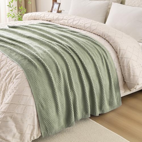 OnesCosy Sage Green Throw Blanket, Sweater-Soft Moss Knit, 50" x 60" by OnesCosy - Used condition - Image 6