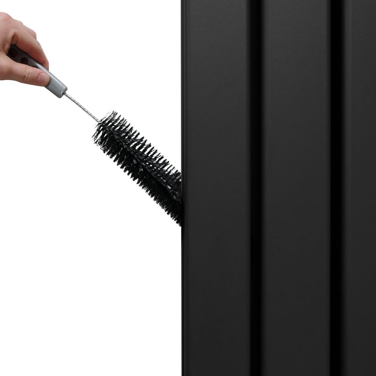 Radiatore con specchio 1800mm x 565mm e valvole TRV cromate Radiatore di design a doppia colonna verticale in acciaio al carbonio Nero Kit di fissaggio e staffe con spazzola di pulizia