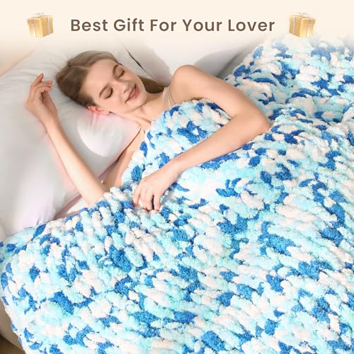 Image of L'AGRATY Chunky Knit Throw Blanket for Couch, 50 x 60 Inches, Blue White