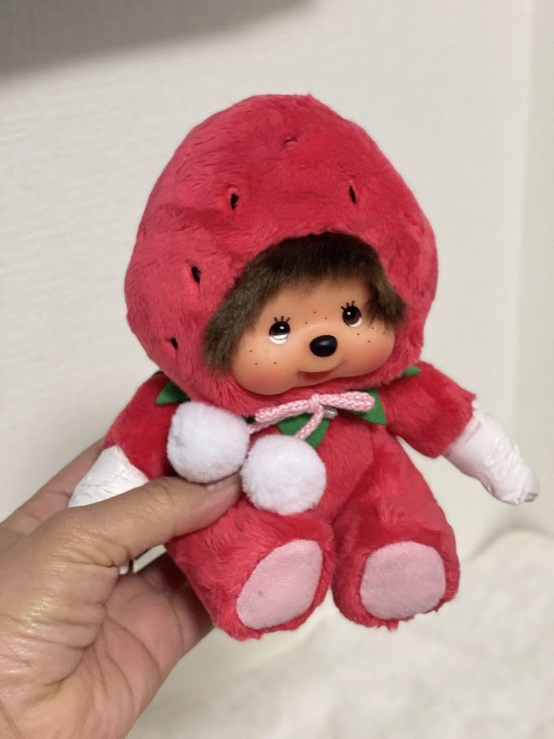 ご当地限定　モンチッチ　福岡　あまおういちご Amazon.co.jp: モンチッチ あまおういちご 地域限定 : おもちゃ