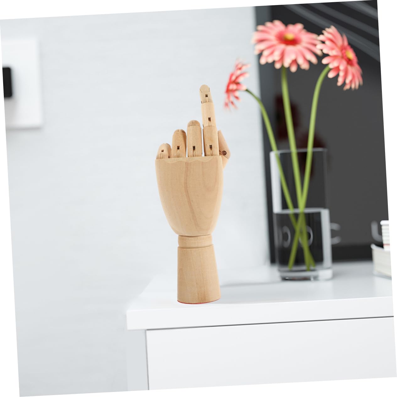 Cabilock : Wooden Hand Model Jointed for Drawing Artistic Decor Enhance Your Creative Space