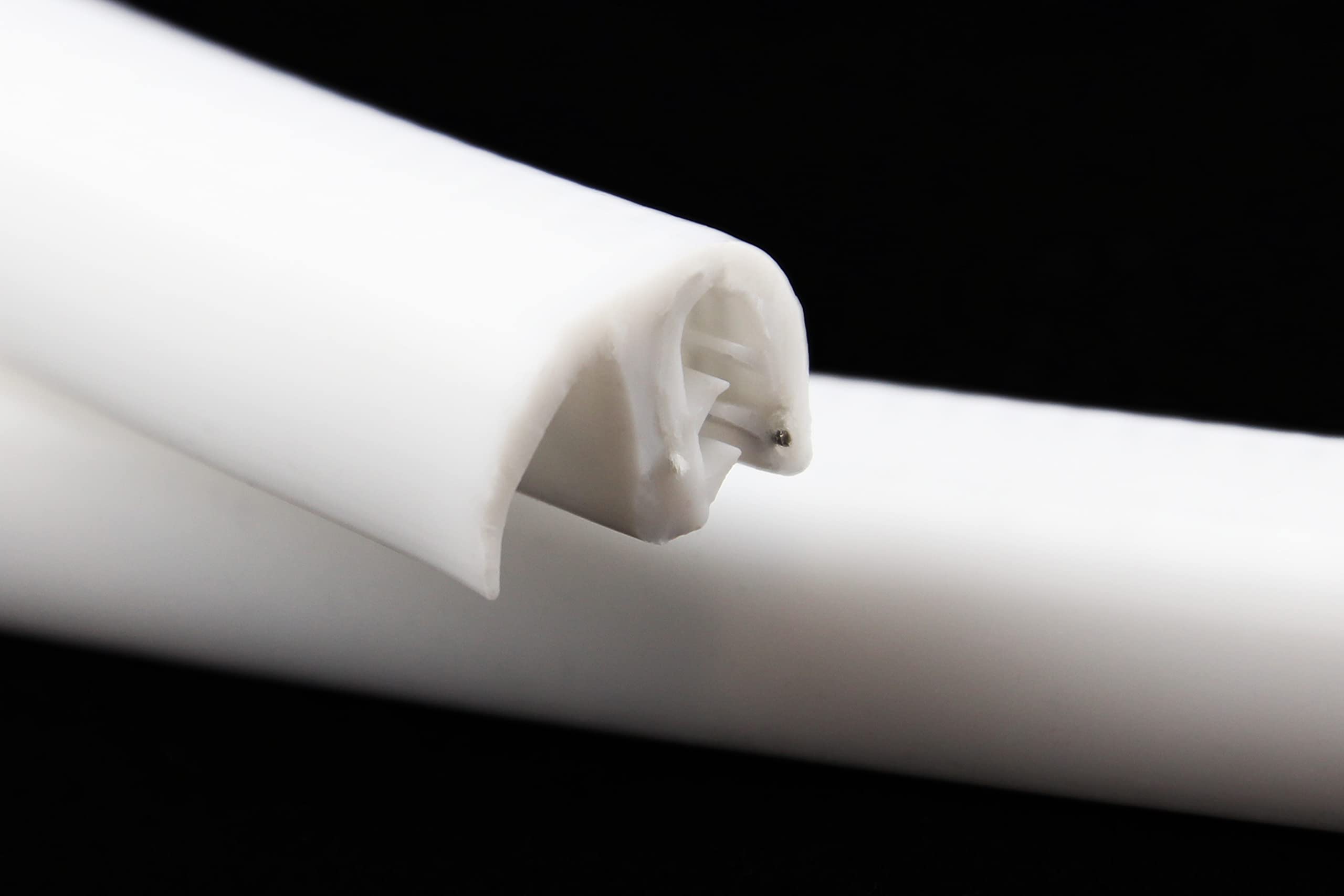 SMI-Dichtungsprofil DF10-SIL für 1-4mm Silikon mit Drahteinlage Weiß selbstklemmend ohne Kleber - Kantenschutz mit Fahne seitlich Dichtung, Kantenschutzdichtprofil für Auto, Kofferraum (3 m)