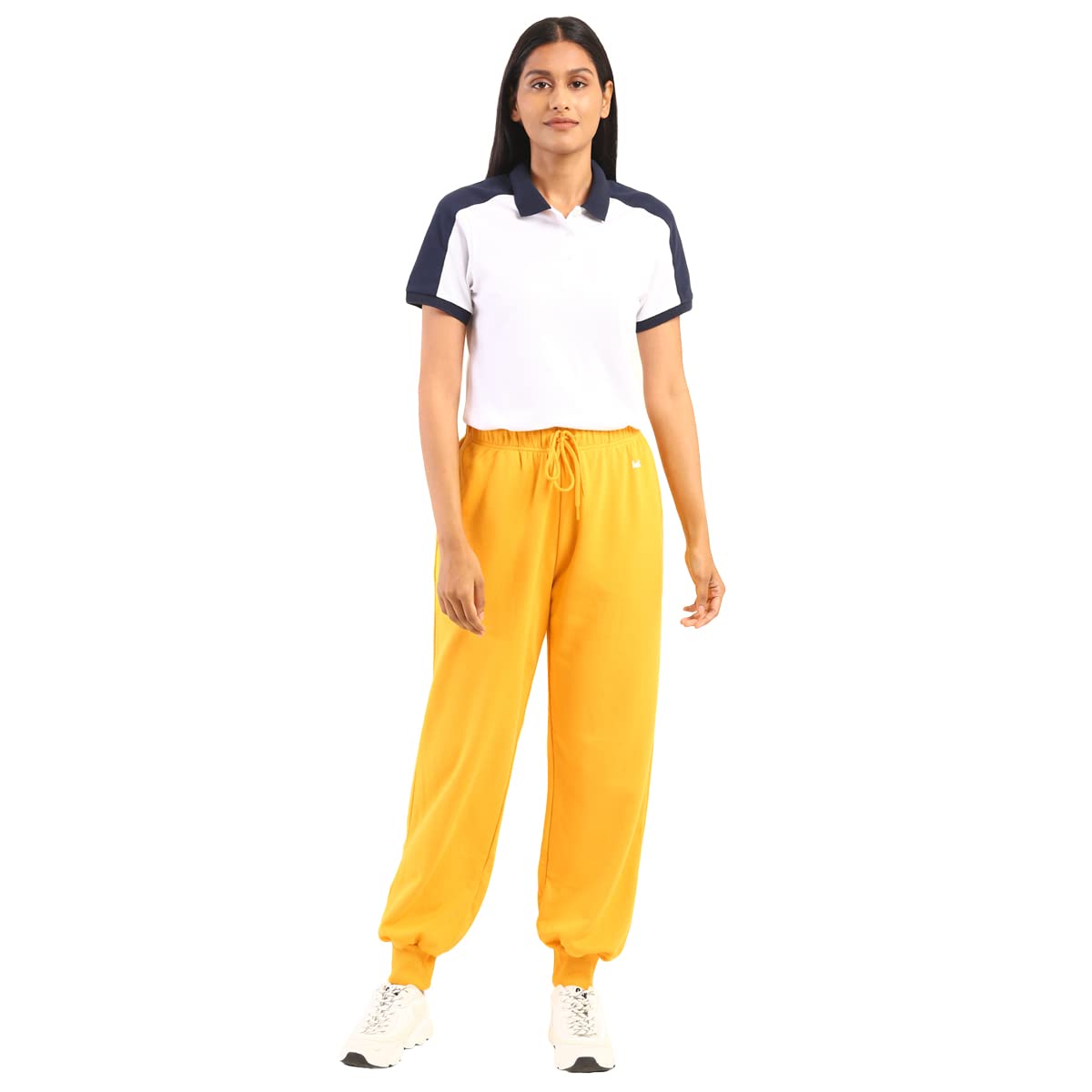 Levi's Women's Solid Relaxed Fit Joggers in neutral