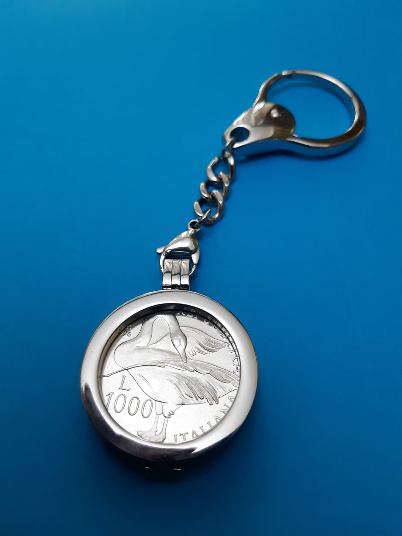 Generisches EUGENIO MONTALE 1996 1000 LIRA SILBERMÜNZE IN EINEM MÄNNERJUWEL-SCHLÜSSEL