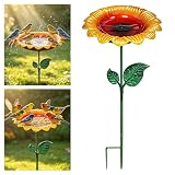 🌻【Design stabile da infilare nel terreno, dimensioni ragionevoli】La mangiatoia per uccelli a forma di girasole è alta 64 cm e ha un diametro di 20 cm; può essere inserita saldamente nel terreno, senza oscillare o scivolare. L'altezza ragionevole fornisce agli uccelli una fonte sufficiente di acqua o cibo, aiutandoli al contempo a tenersi lontani dai predatori a terra e consentendovi di osservare la natura da vicino.