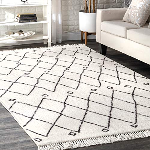nuLOOM Krystal Trellis Area Rug, 5 x 8 , Off-white