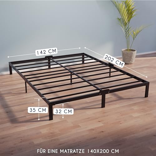 Dreamzie Bett 140x200 mit Lattenrost aus Metall - Bettgestell 140x200 für Matratze, Höche 35cm - Großer Stauraum, Leicht zu Montieren und Stabil - Schwarzer Lattenrost