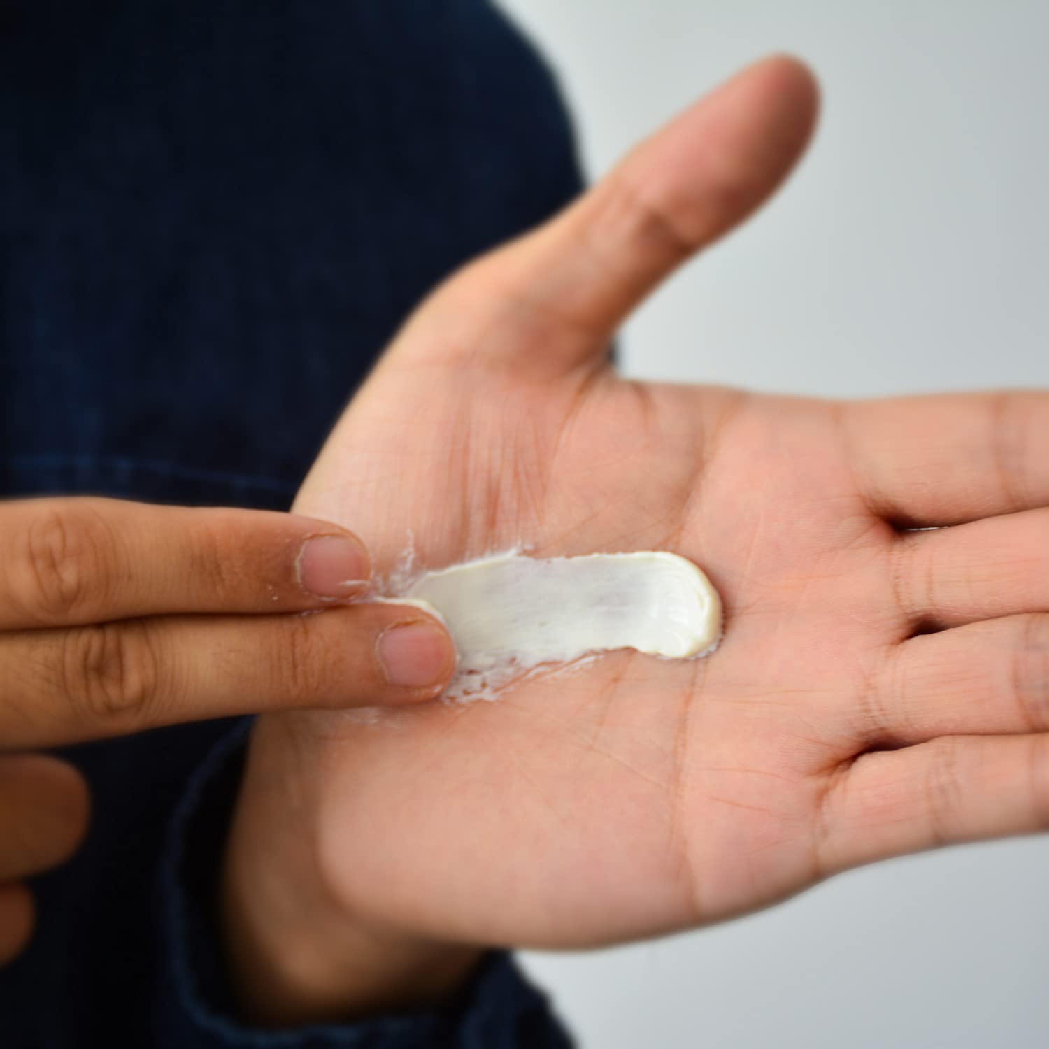 Hair Styling Clay for Men Strong Hold, Matte Finish Water Based Matte Texture Pomade, Ideal for All Men’s Hair Types 100g (3.5oz) : Beauty & Personal Care