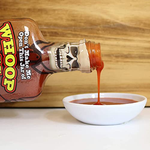 WHOOP ASS Cowboy Premium Scharfe Soße mit Geisterpfeffer – Versuchen Sie es, wenn Sie sich trauen! – Perfektes Gourmet-Geschenk für den Hot-Sauce-Fan