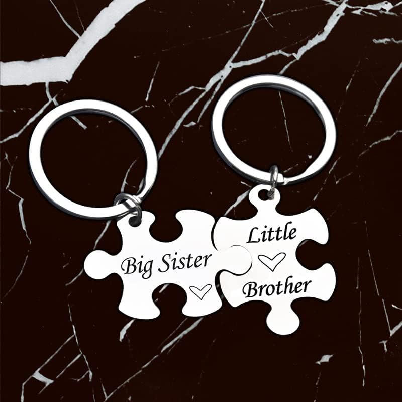 Sister Brother Gifts for Boys Girls Christmas Birthday Gifts for Men Women Big Sister Little Brother Matching Keyring 2 Pcs