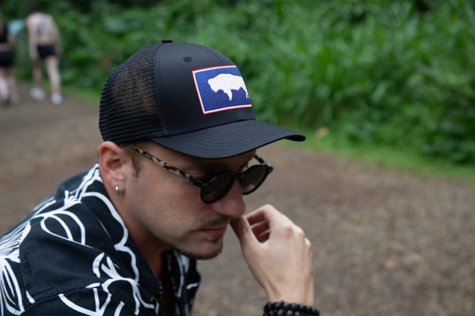 Image of International Tie State Hat for Men and Women, Adjustable Snapback Trucker Baseball Cap with Embroidered Patch