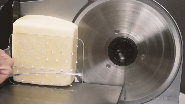 Cecotec Affettatrice Elettrica Rock'Ncut Advance 180W - Disco 190mm, Spessore 0-15mm - Foto 2