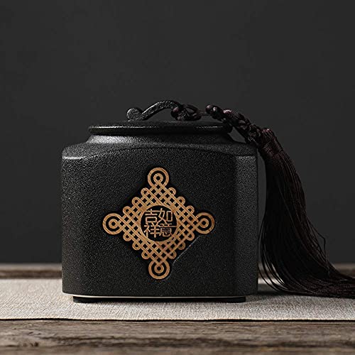 Urnes funéraires en céramique marron pour garder leur souvenir vivant