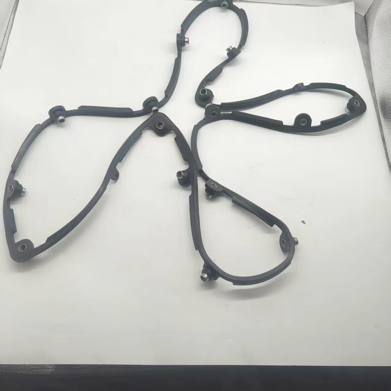 rullo bilanciere scarico Adatto per Cummins M11 L10 ISM 3883220 Coperchio leva bilanciere/Guarnizione coperchio valvola punteria scarico