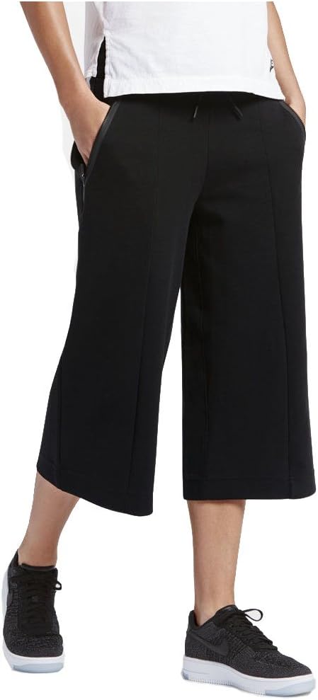 Nike Women's Sportswear Tech Fleece Sport Casual Capris-Black-Small
