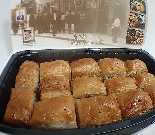 Since 1871 Güllüoglu Gulluoglu'S Famous Turkish Pistachio Baklava 14 Pieces thumb #1