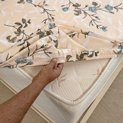 Image of HOMEMONDE All Around Elastic Fitted Bedsheet King Size Mattress 72 x 78 Inch Floral Printed Fitted Flat Sheet with 2 Pillow Covers - Papaya Whip, 210 TC,Multicolor | Perfect for Home Decor & Gifting