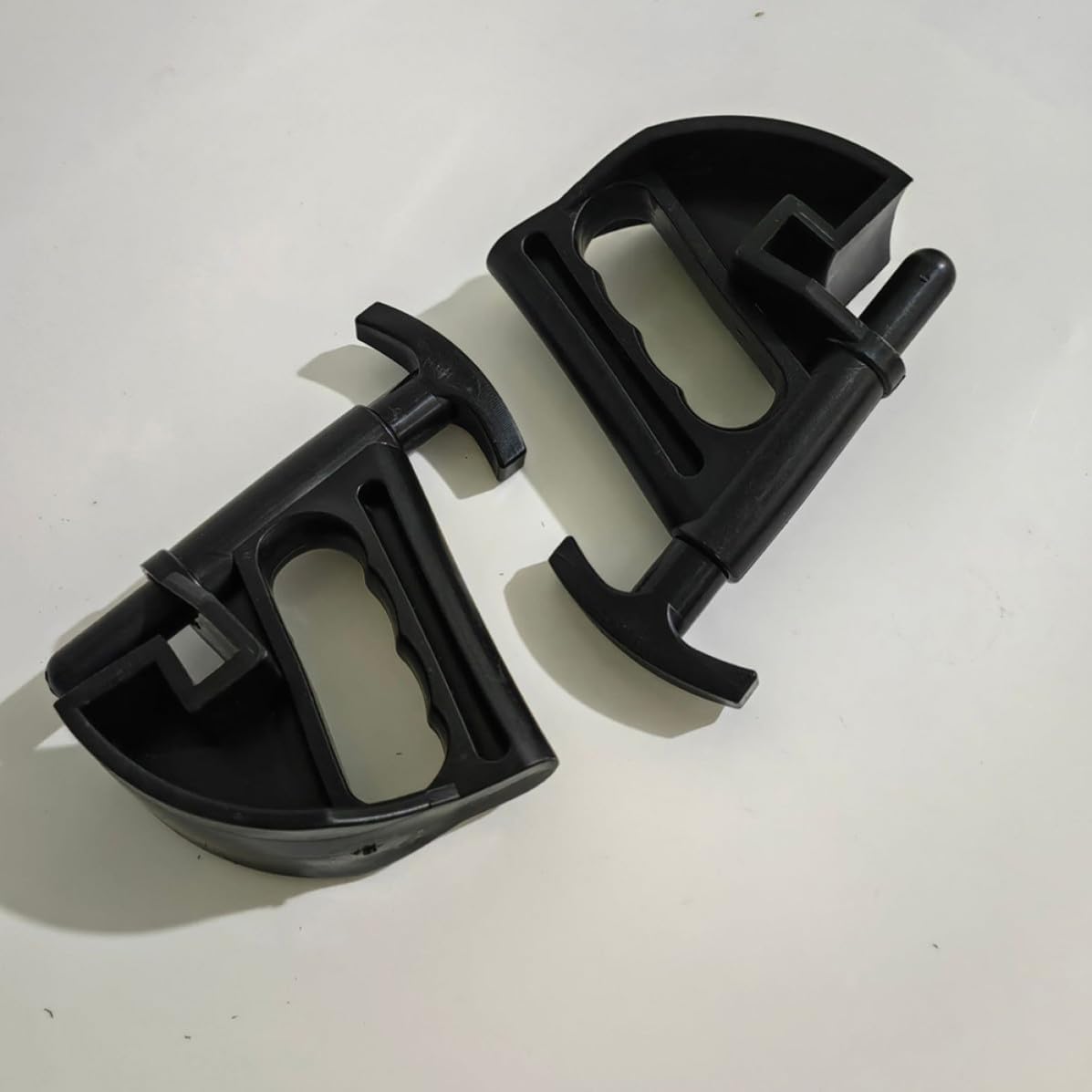 2pcs Tire Changer Clamp Tool for Wheel and Tire Repair Plastic Rim Clamp Suitable for Car Models Versatile Use in Garage and Workshop