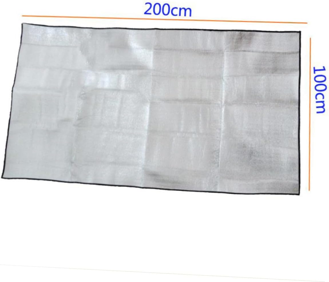Outdoor Dampproof Camping Mat Aluminum Film Picnic Blanket Lightweight Foldable Sleeping Pad Cushion for Hiking and Tent Use Random Color