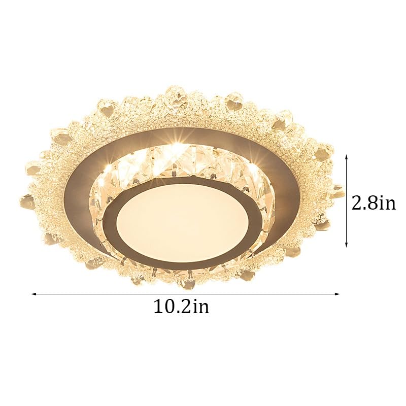Plafonnier près du plafond pour sublimer les petits espaces