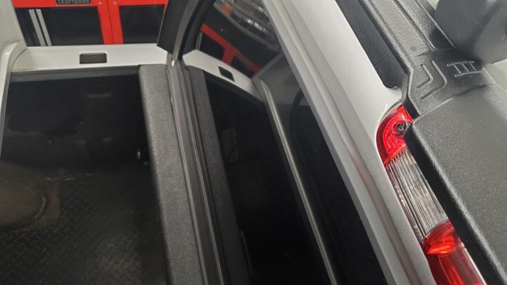 EZ Lip Truck Boot Universal Rear Window Seal for Camper Shells & Truck Caps