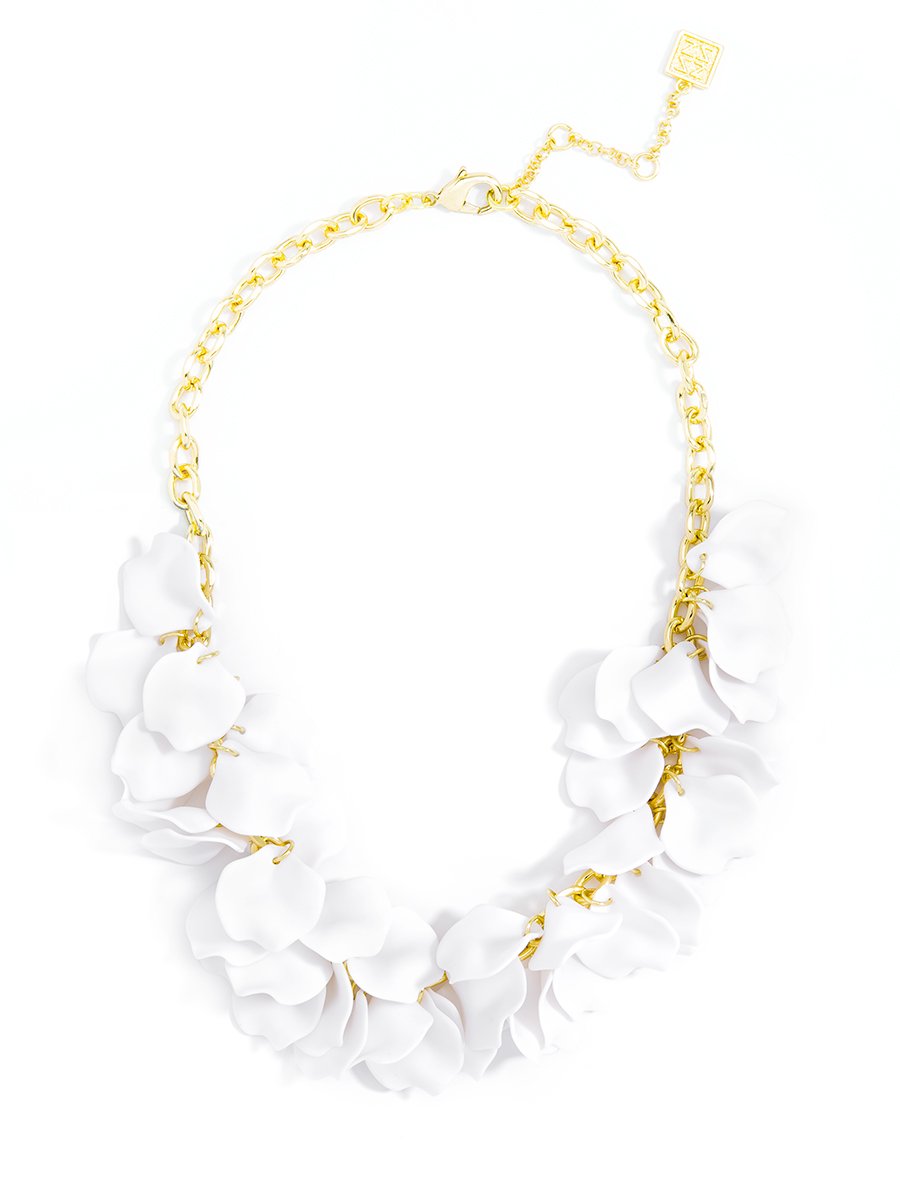 ZENZIIResin Flower Layered Rose Petal Collar Statement Necklace with Gold Chain for Women