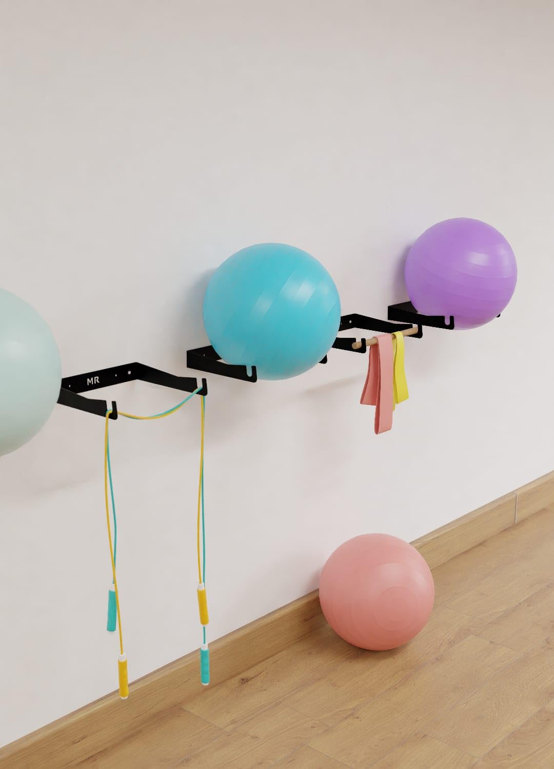 Support mural pour balle de Pilates pour ranger son studio de gym - 7