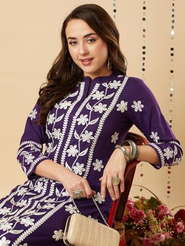 Image of GoSriKi Women's Cotton Blend Straight Chikankari Embroidered Kurta with Palazzo Set