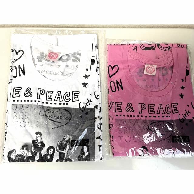 Amazon.co.jp: グッズ 少女時代 Tシャツ LOVE&PEACE 3rdツアー L