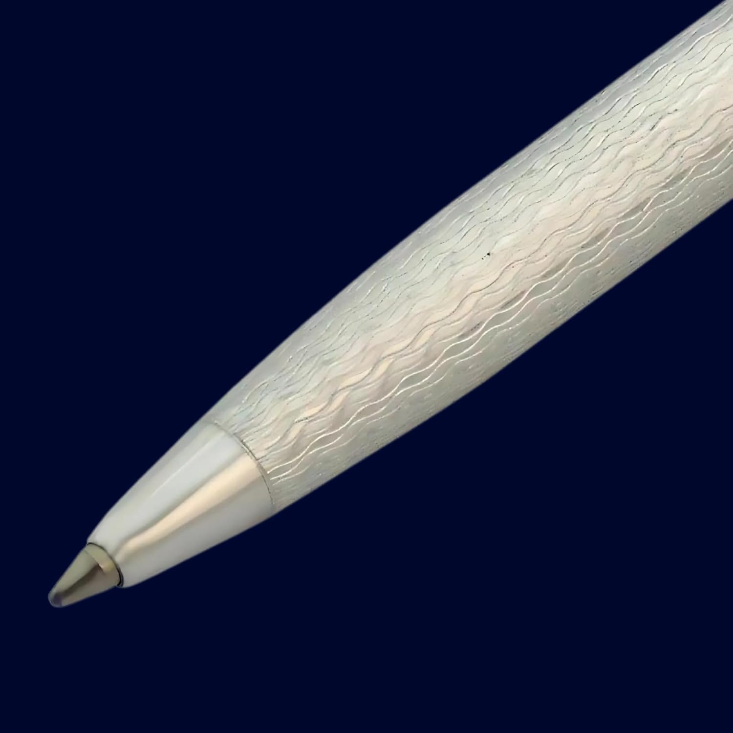 NYLOE - Kugelschreiber - Personalisiert - Massives Sterlingsilber 925 - Moiré-Muster - Nachfüllbar mit Standard Internationaler Mine - Handwerkskunst Eleganz - Hergestellt in Italien