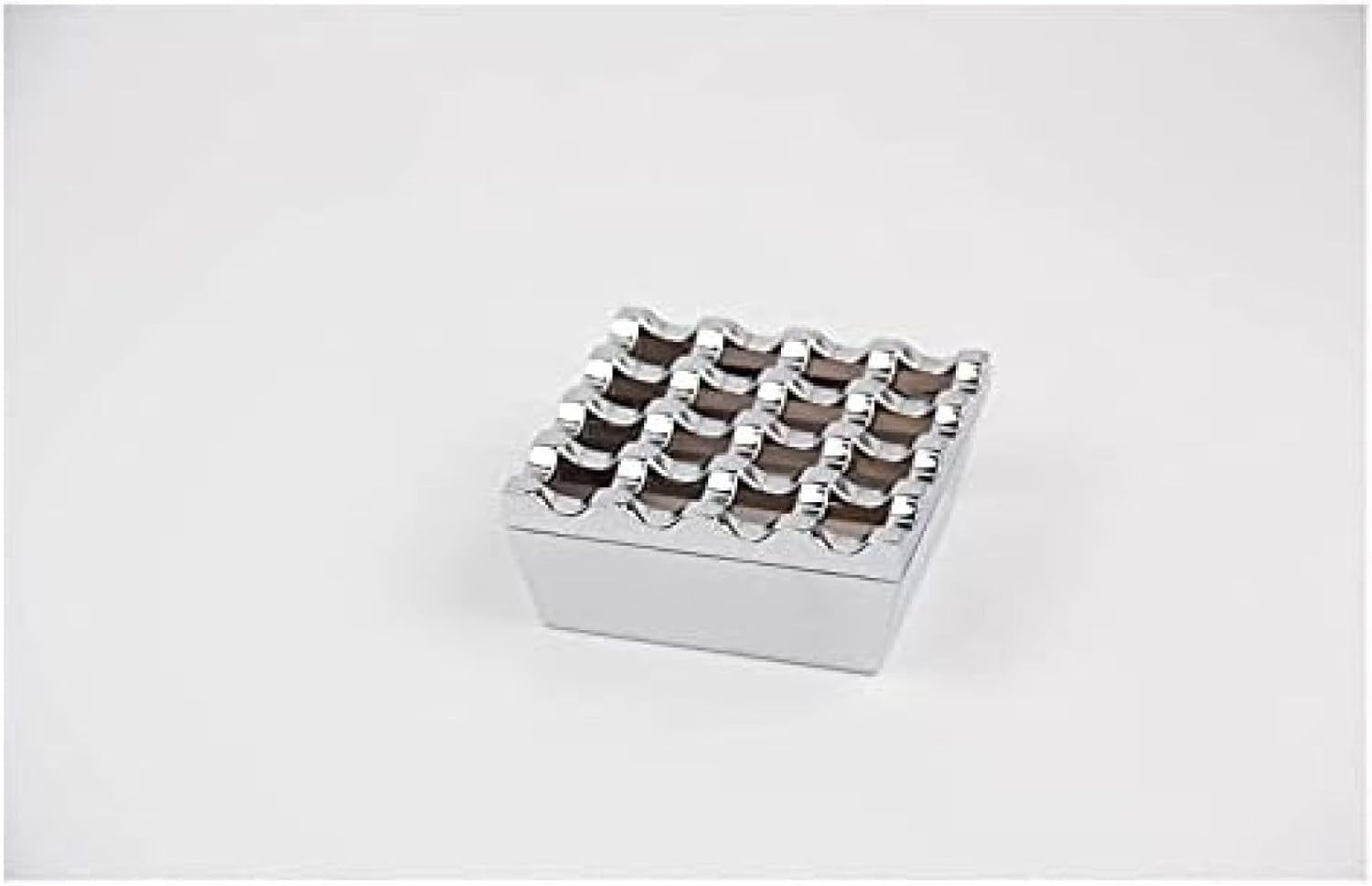 Posacenere Da Esterno Antivento, In Metallo A Doppia Parete Con 16 Fori | Lega Di Cobalto-zinco, Ecologica, Con Un Robusto Design A Slot Per Carte; Unidea Regalo Per Decorare La Scrivania (Chrome)