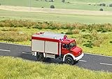 Mercedes Unimog Feuerwehr beleuchtet