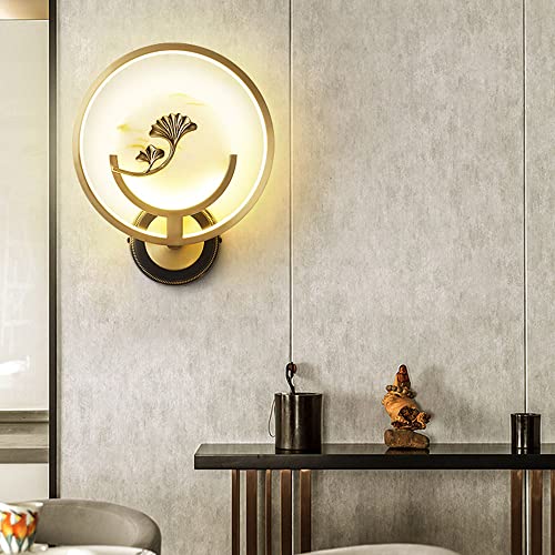 Iluminación de pared dormitorio y pasillo con aplique LED de latón 4