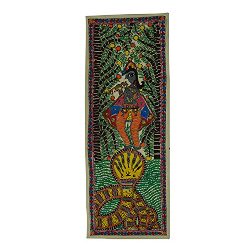 ロイヤルトラディショナルマドゥバーニ絵画「カリヤ・ナーグの上でフルートを演奏するクリシュナ神」を描いています。