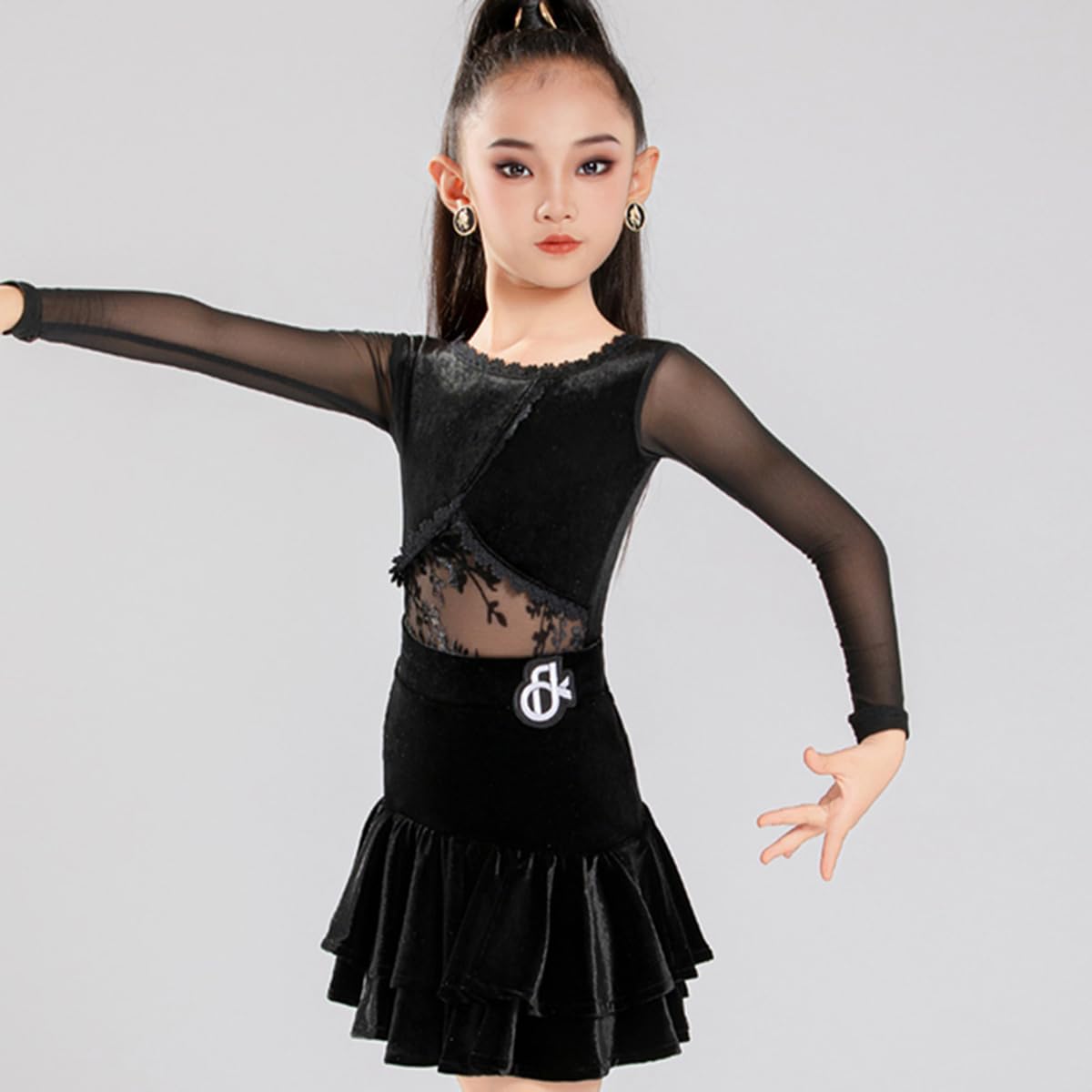 EFLALYHG Dziewczęca sukienka do tańca latynoamerykańskiego z długim rękawem aksamitna dziecięca sukienki towarzyskiego salsa rumba cha cha samba spódnica tanga strój występów scenicznych