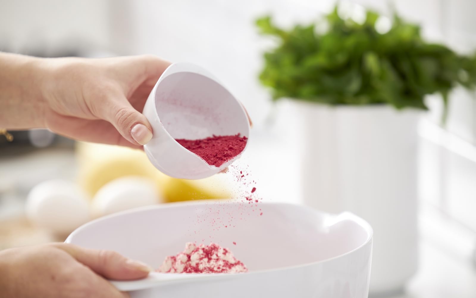 Rosti Margrethe Mixing Bowl, 3 litres, Shatterproof, with Good Handle, for Baking and Yeast Dough Recyclable Plastic, White - Image 4